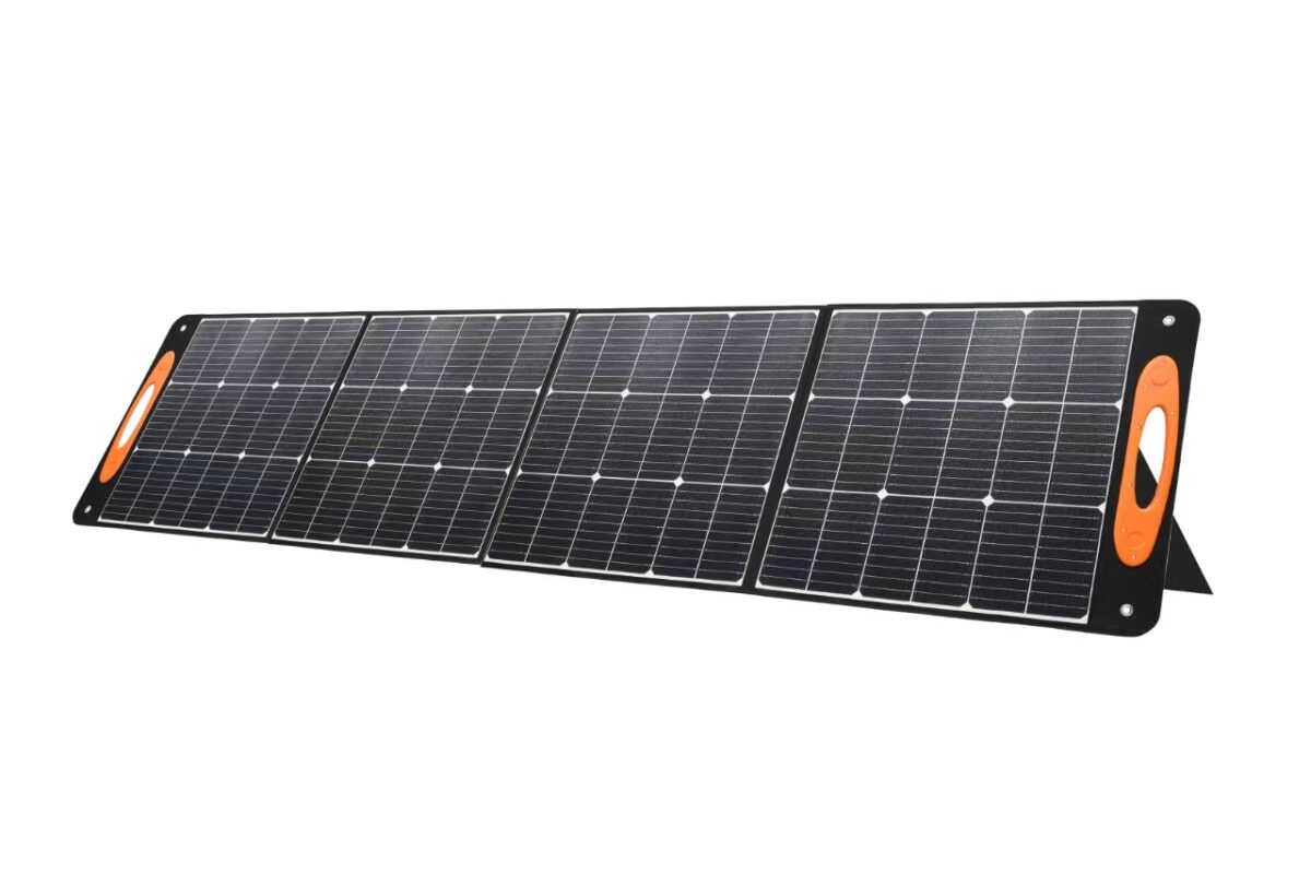 Helios Pro 200W Foldable Solar Panel – Flexible 20V/40V 10A Portable Solar Power System, High-Efficiency Monocrystalline Silicon for Outdoor, RV, Camping, and Emergency Use  | HRX-200-SP - Image 3